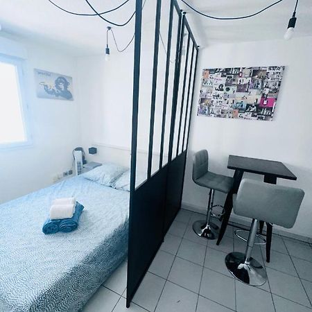 Studio Gare St Roch Avec Box De Garage Apartment Монпелие Екстериор снимка